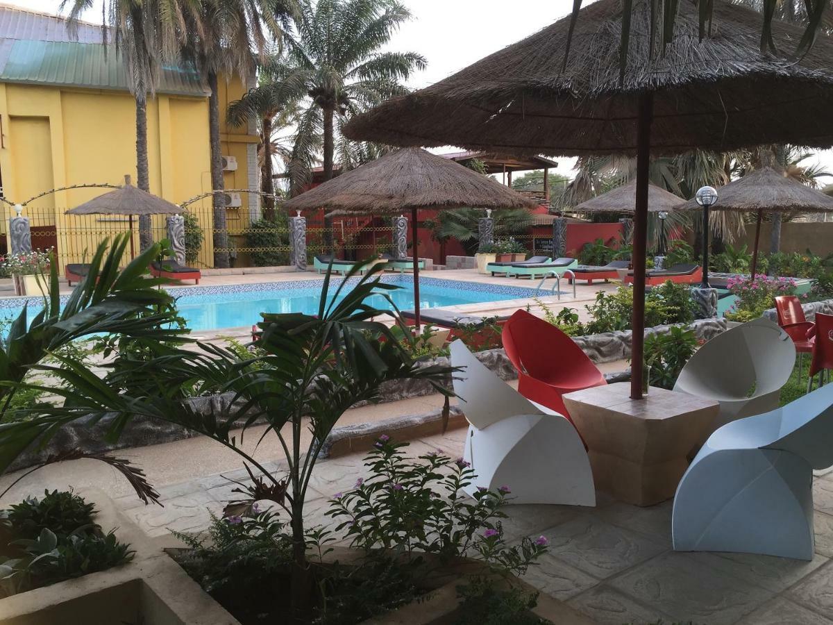 Calabash Apartment-Hotel Kotu Dış mekan fotoğraf